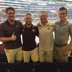 Meet your Posher, Devin